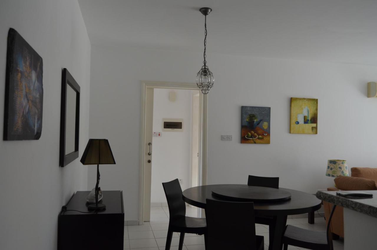 Verne Place Peyia Bagian luar foto