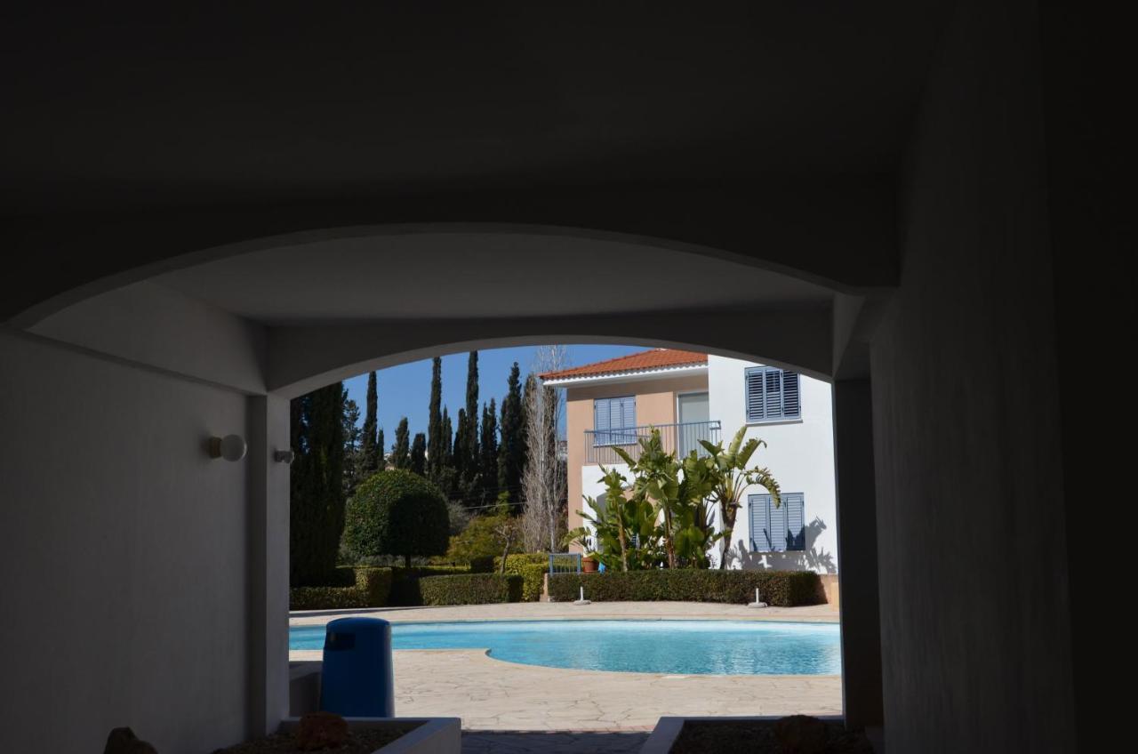 Verne Place Peyia Bagian luar foto