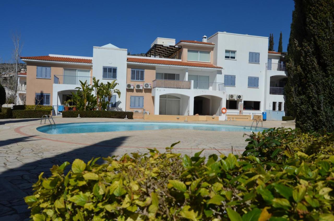 Verne Place Peyia Bagian luar foto